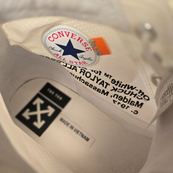 Off White Converse Chuck Taylor 70 Vulcanized - Picture 3 of 16